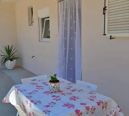 Διαμέρισμα Antonio *